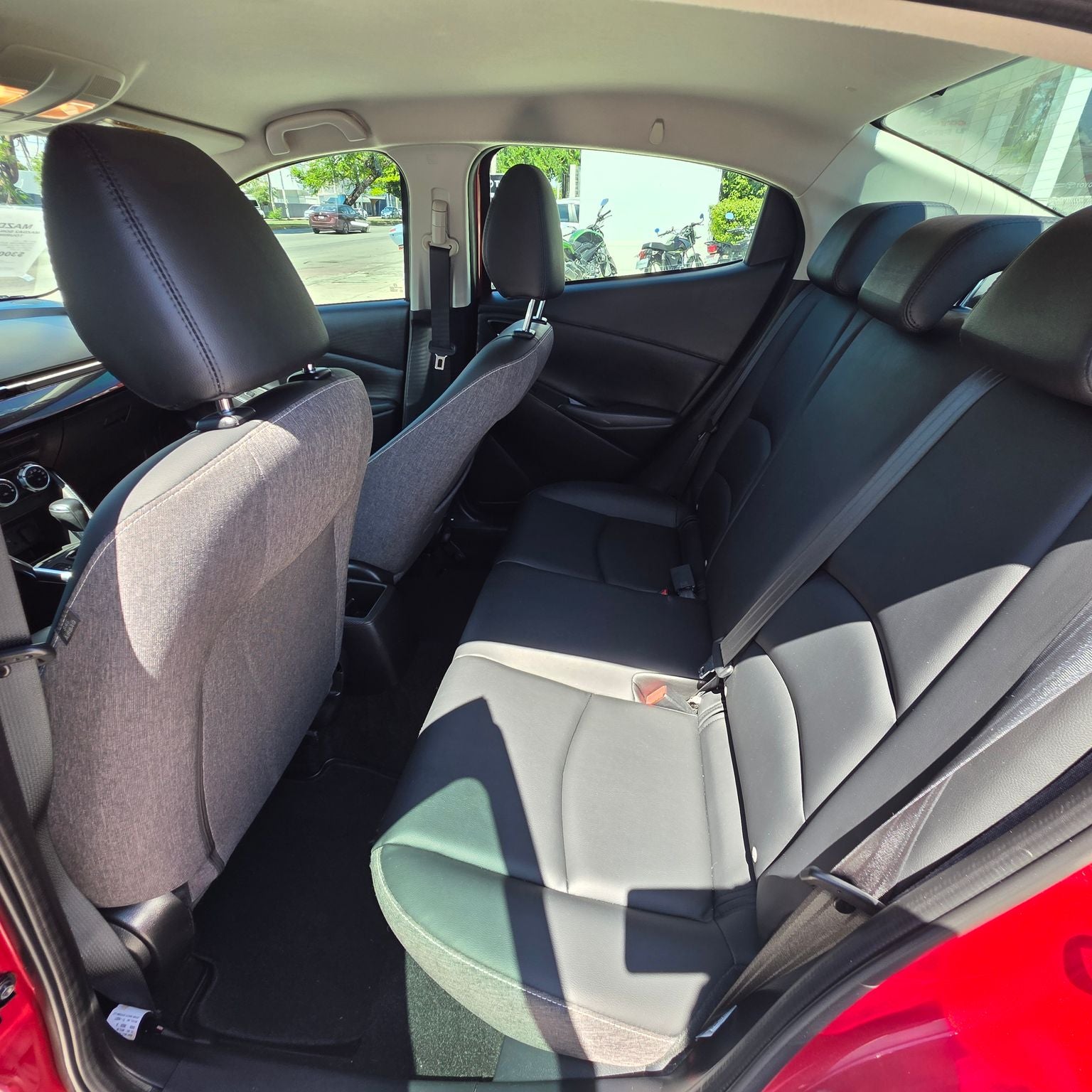 2024 Mazda Mazda 2 1.5 I Grand Touring Sedan At