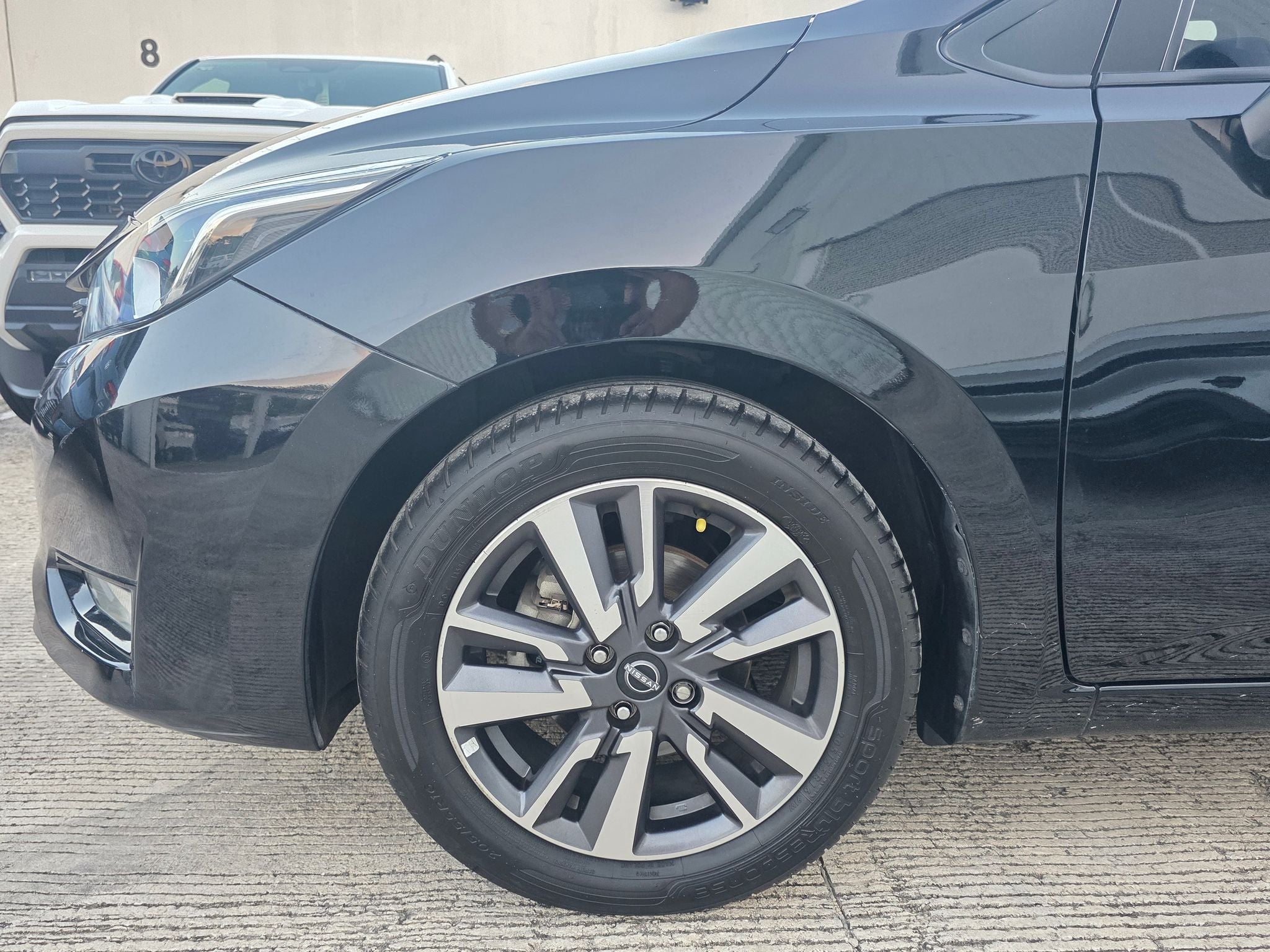 2024 Nissan Versa 1.6 Advance Mt