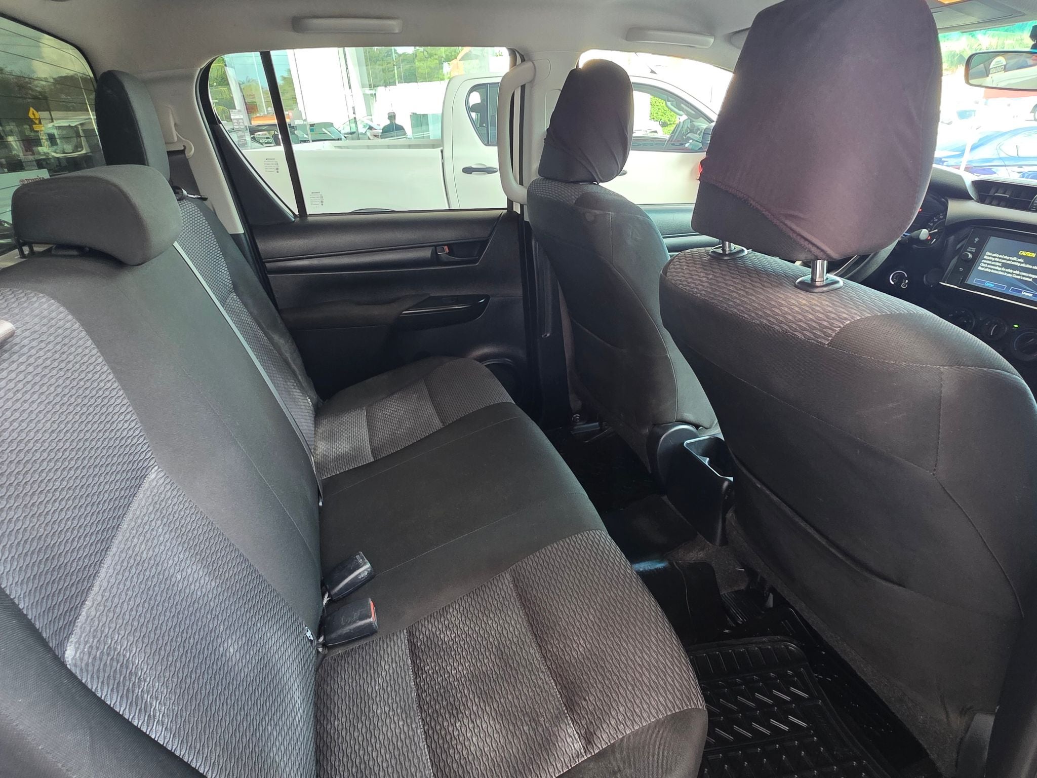 2022 Toyota Hilux 2.7 SR Doble Cabina Mt