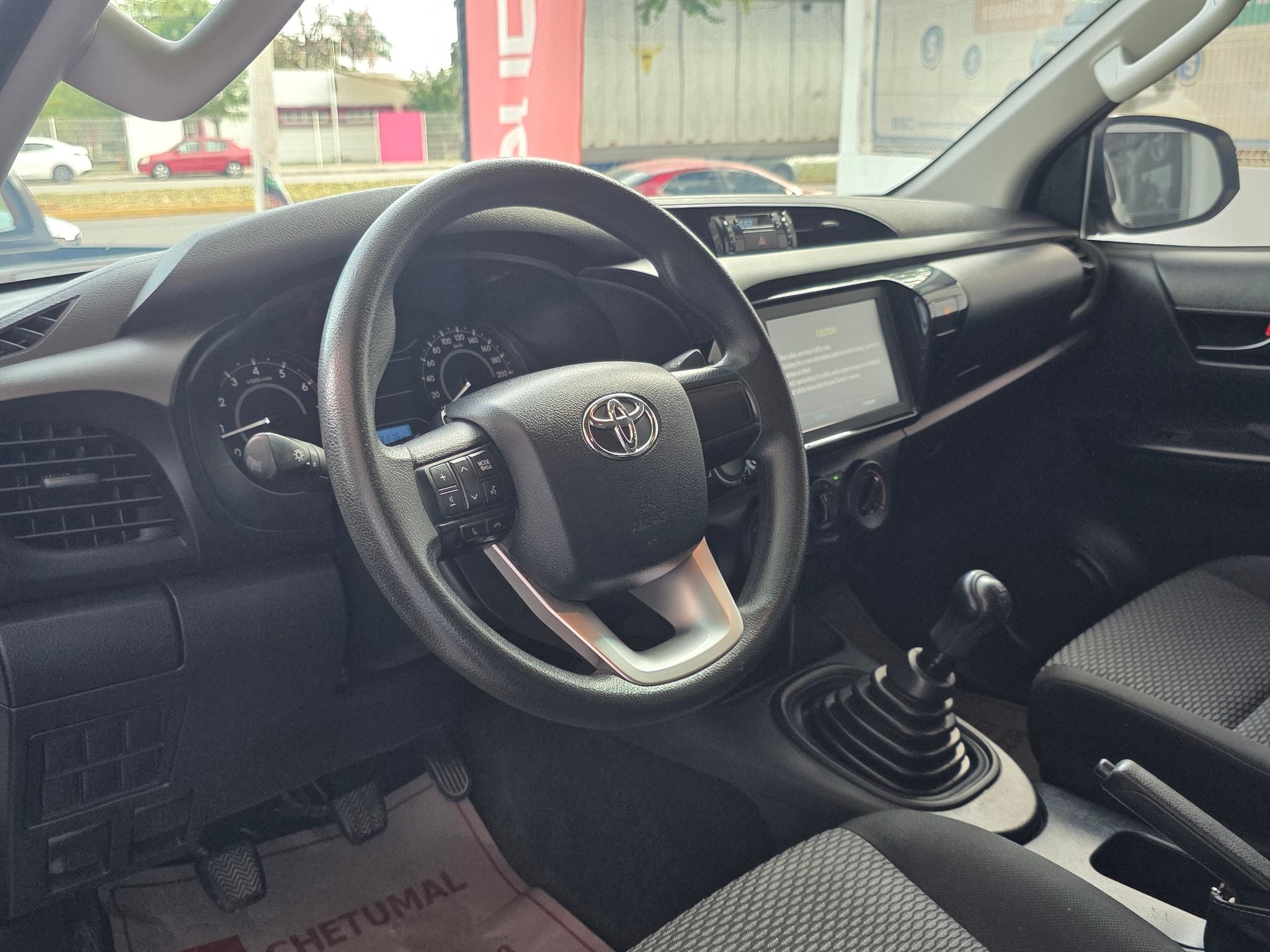 2022 Toyota Hilux 2.7 SR Doble Cabina Mt