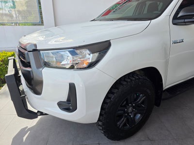 2022 Toyota Hilux 2.7 SR Doble Cabina Mt